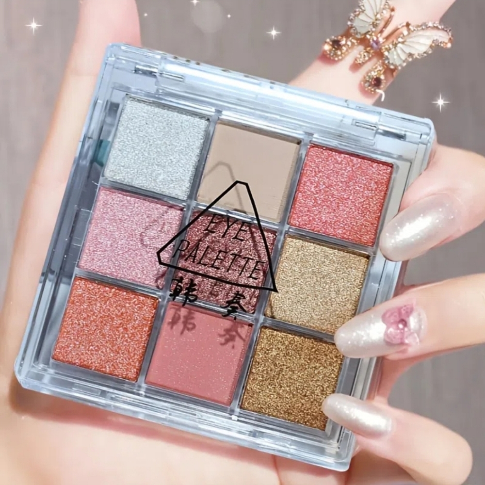 FREE ❤️Eyeshadow